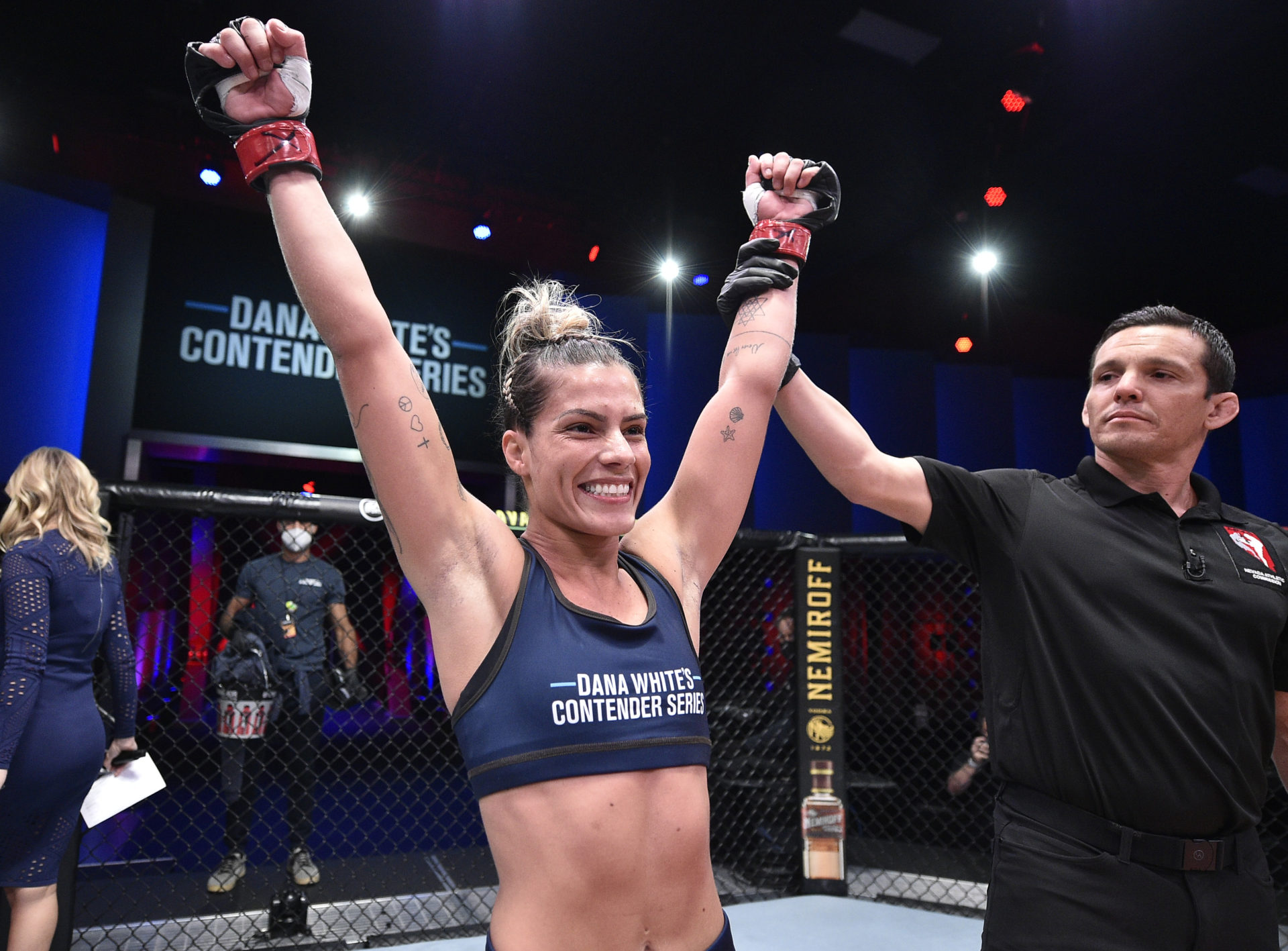 Luana Pinheiro, Matheus Nicolau, Francis Ngannou: i fighter UFC stanno convertendo i loro guadagni in Bitcoin