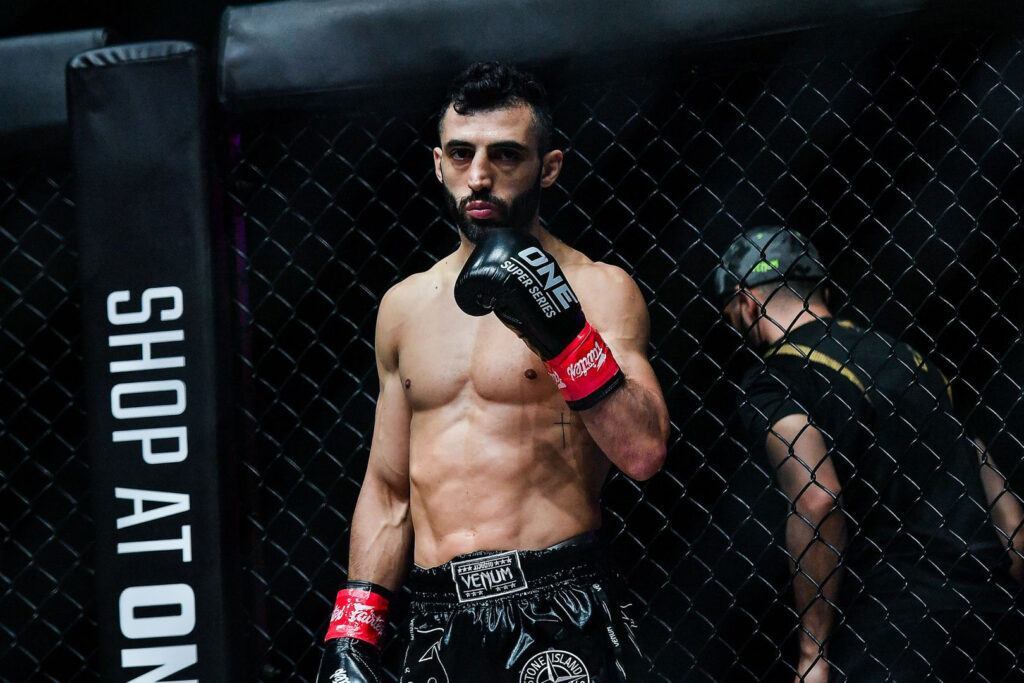 Giorgio Petrosyan - Kombatnet