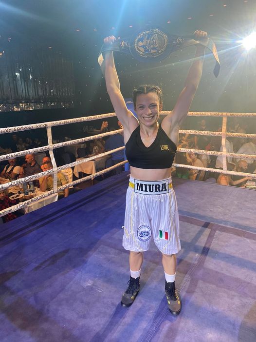 Anna Lisa Brozzi conquista la cintura dei pesi piuma europei a Nizza - Kombatnet News
