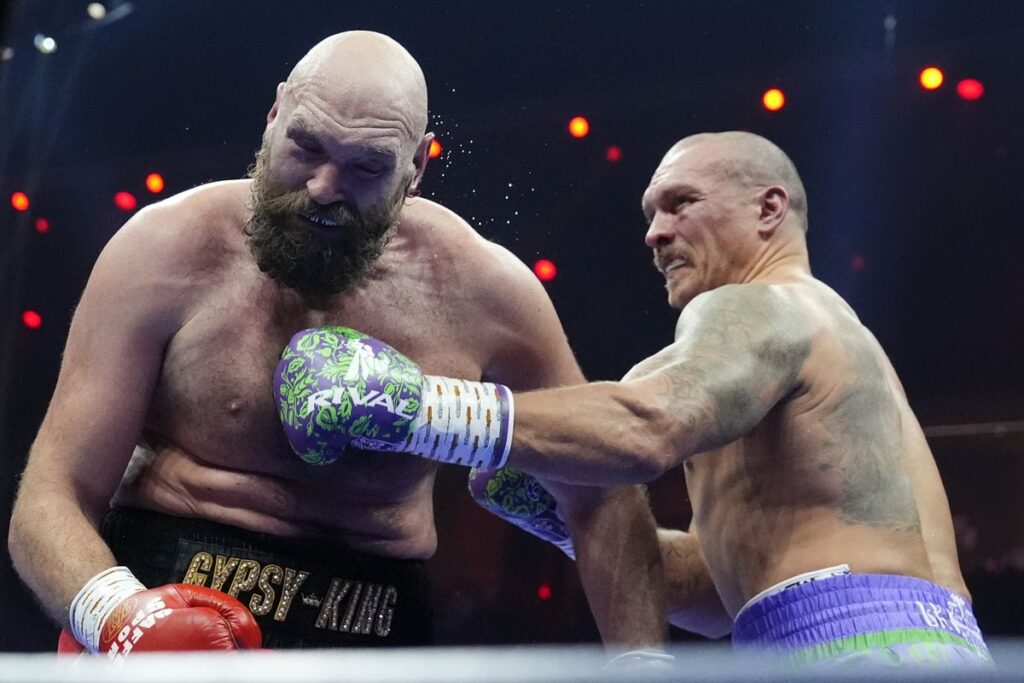 Usyk va a segno su Fury - Kombatnet
