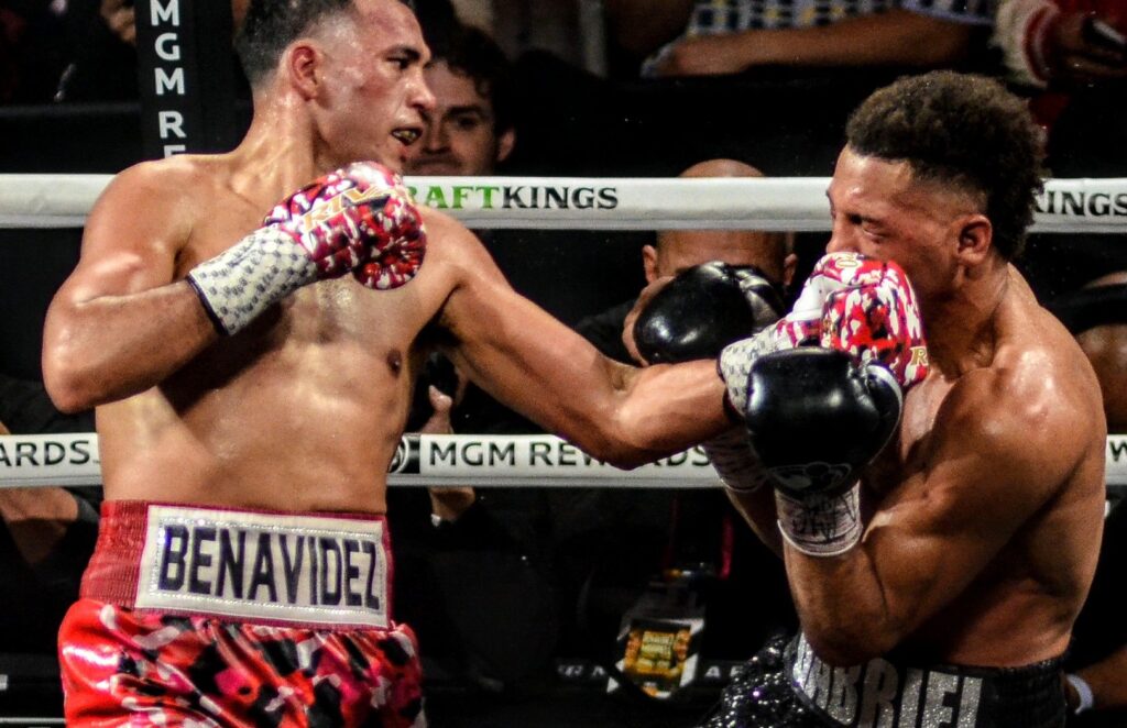Benavidez vs Morrell Jr - Kombatnet