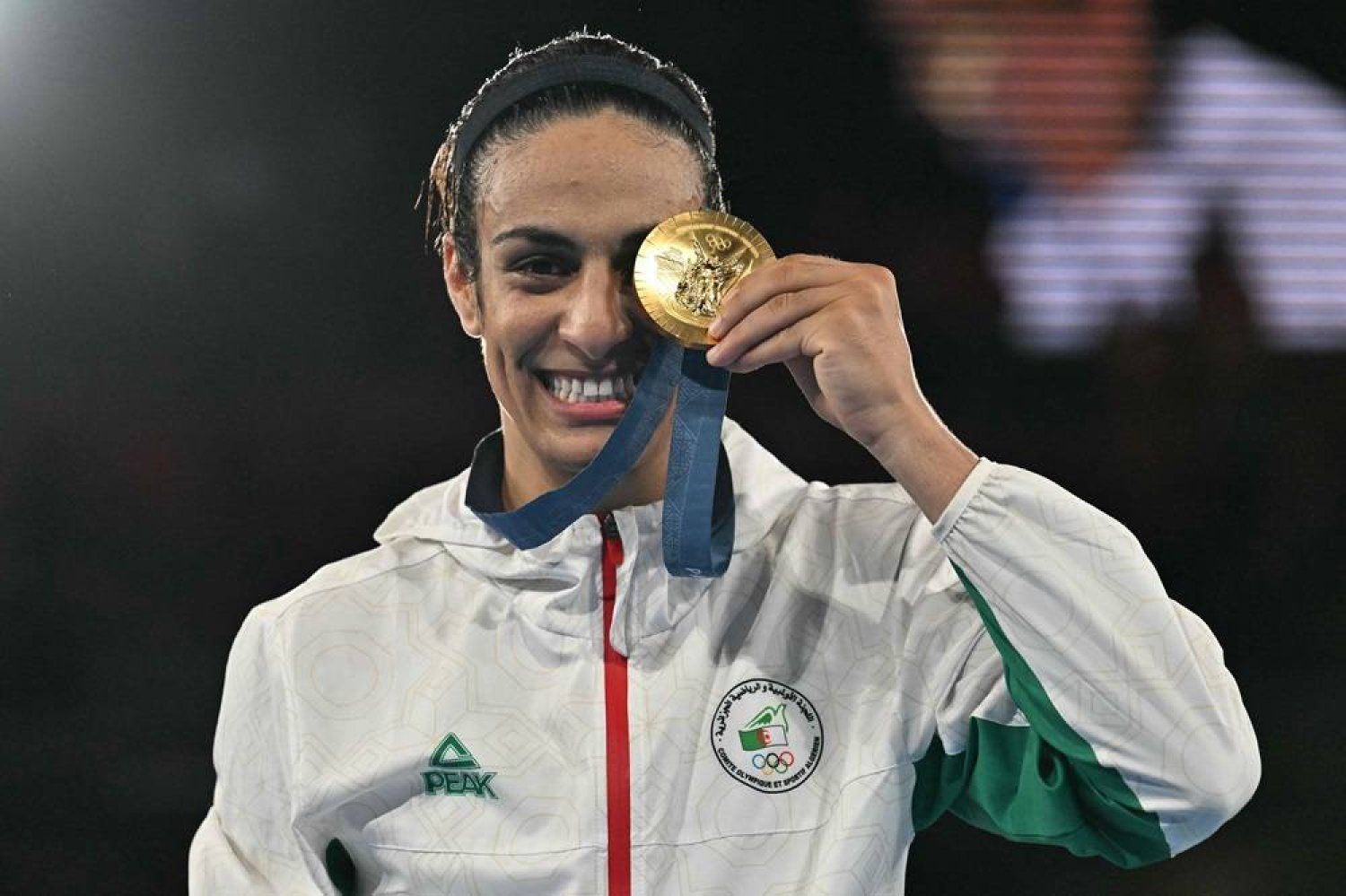 Imane Khelif medaglia oro - Olimpiadi di Parigi 2024 - Kombatnet